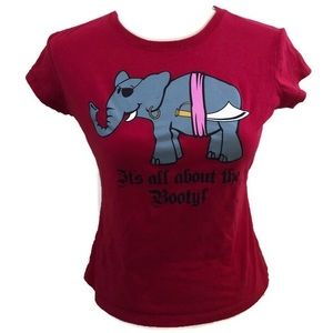 Peachie Keen graphic pirate elephant tee